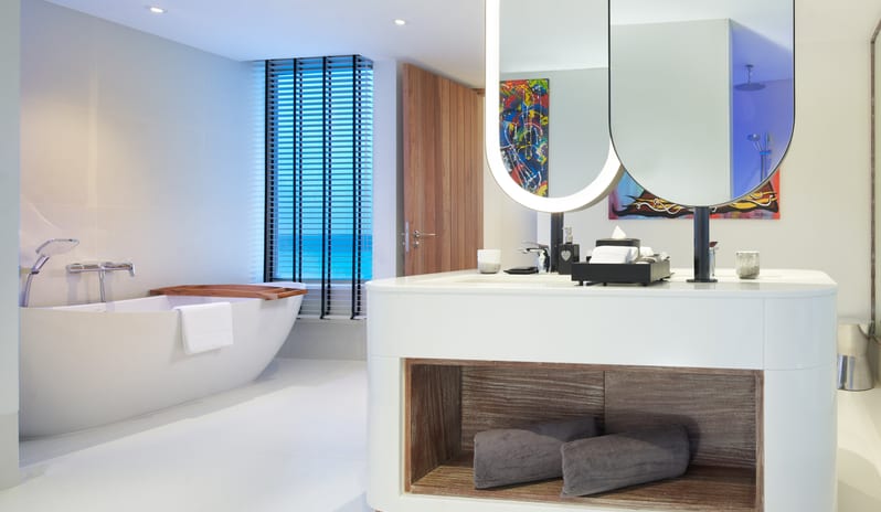 Hard Rock Hotel Maldives-Rock Star and Platinum Overwater Villa Bathroom_17277